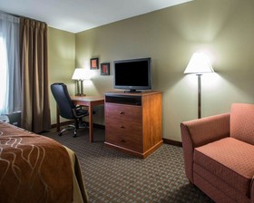 Comfort Inn & Suites Marion I-57