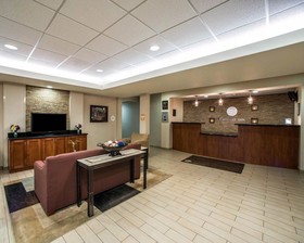 Comfort Inn & Suites Marion I-57