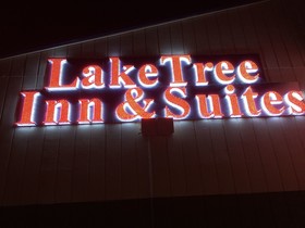 Laketree Inn And Suites Marion