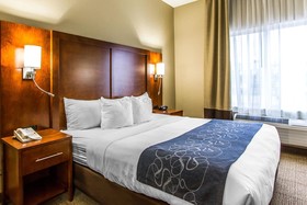 Comfort Suites