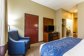 Comfort Suites