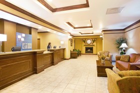 Holiday Inn Express & Suites Mattoon