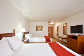 Holiday Inn Express & Suites Mattoon