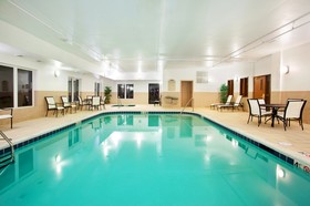 Holiday Inn Express & Suites Mattoon