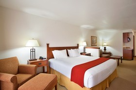 Holiday Inn Express & Suites Mattoon