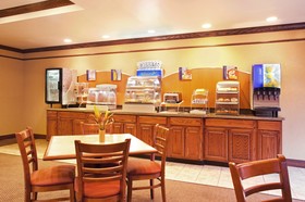 Holiday Inn Express & Suites Mattoon