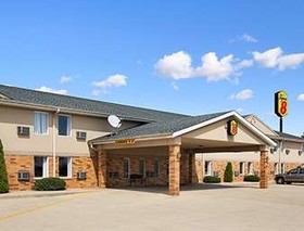 Super 8 by Wyndham Mattoon