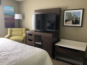 Hampton Inn McHenry