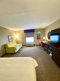 Hampton Inn McHenry