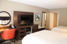 Hampton Inn McHenry