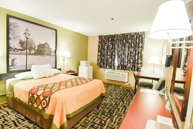 Super 8 by Wyndham McLean/Bloomington SW