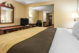 Quality Inn & Suites Mendota Near I-39