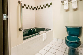 Quality Inn & Suites Mendota Near I-39
