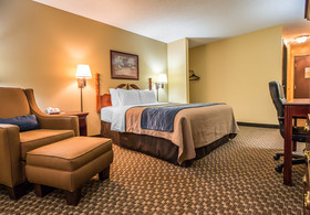 Quality Inn & Suites Mendota Near I-39