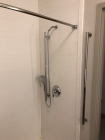 Holiday Inn Express Metropolis