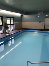 Holiday Inn Express Metropolis
