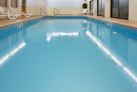 Holiday Inn Express Metropolis