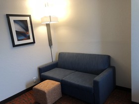 Holiday Inn Express Metropolis