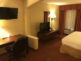 Holiday Inn Express Metropolis