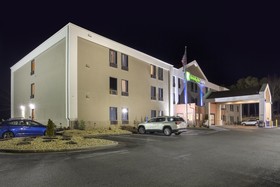 Holiday Inn Express Metropolis
