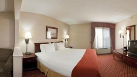 Holiday Inn Express Metropolis