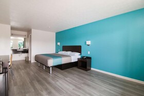 Motel 6 Metropolis, IL