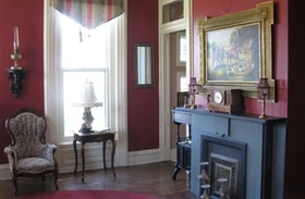 Summers Riverview Mansion Bed And Breakfast