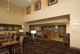Hampton Inn & Suites Moline-Quad City Int'l Aprt