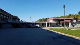 Americas Best Value Inn Moline
