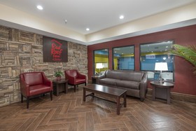 Red Roof Inn & Suites Monee