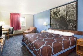 Super 8 by Wyndham Monmouth IL