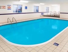 Super 8 by Wyndham Monmouth IL
