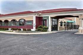 Comfort Inn & Suites at I-74 and 155