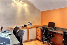 Comfort Inn & Suites at I-74 and 155