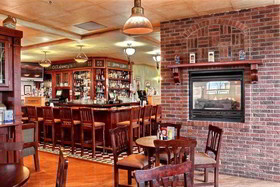 Comfort Inn & Suites at I-74 and 155