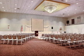 Comfort Inn & Suites at I-74 and 155