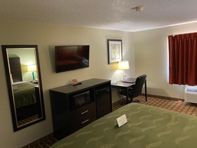 Quality Inn Morton At I-74