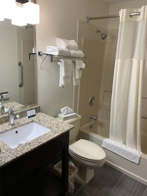Quality Inn Morton At I-74