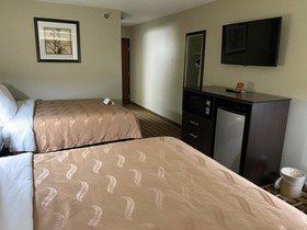 Quality Inn Morton At I-74