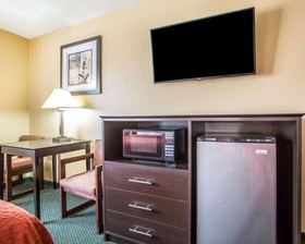 Quality Inn Morton At I-74