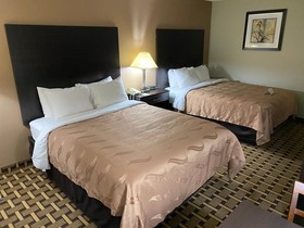 Quality Inn Morton At I-74
