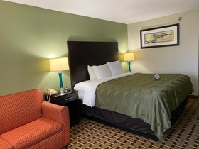 Quality Inn Morton At I-74