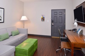 Four Points by Sheraton Mount Prospect O’Hare	