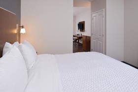 Four Points by Sheraton Mount Prospect O’Hare	