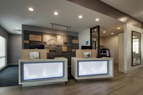Holiday Inn Express & Suites MOUNT VERNON