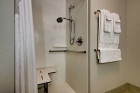 Holiday Inn Express & Suites MOUNT VERNON