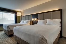 Holiday Inn Express & Suites MOUNT VERNON
