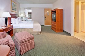 DoubleTree by Hilton Mount Vernon