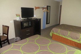 Super 8 by Wyndham Mundelein/Libertyville Area