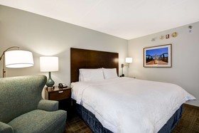 Hampton Inn Chicago Naperville